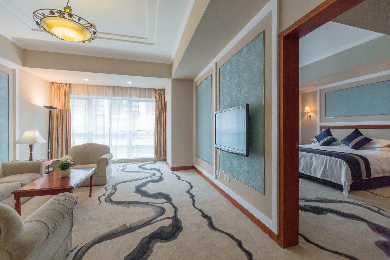 Chongqing Liyuan Hotel Экстерьер фото