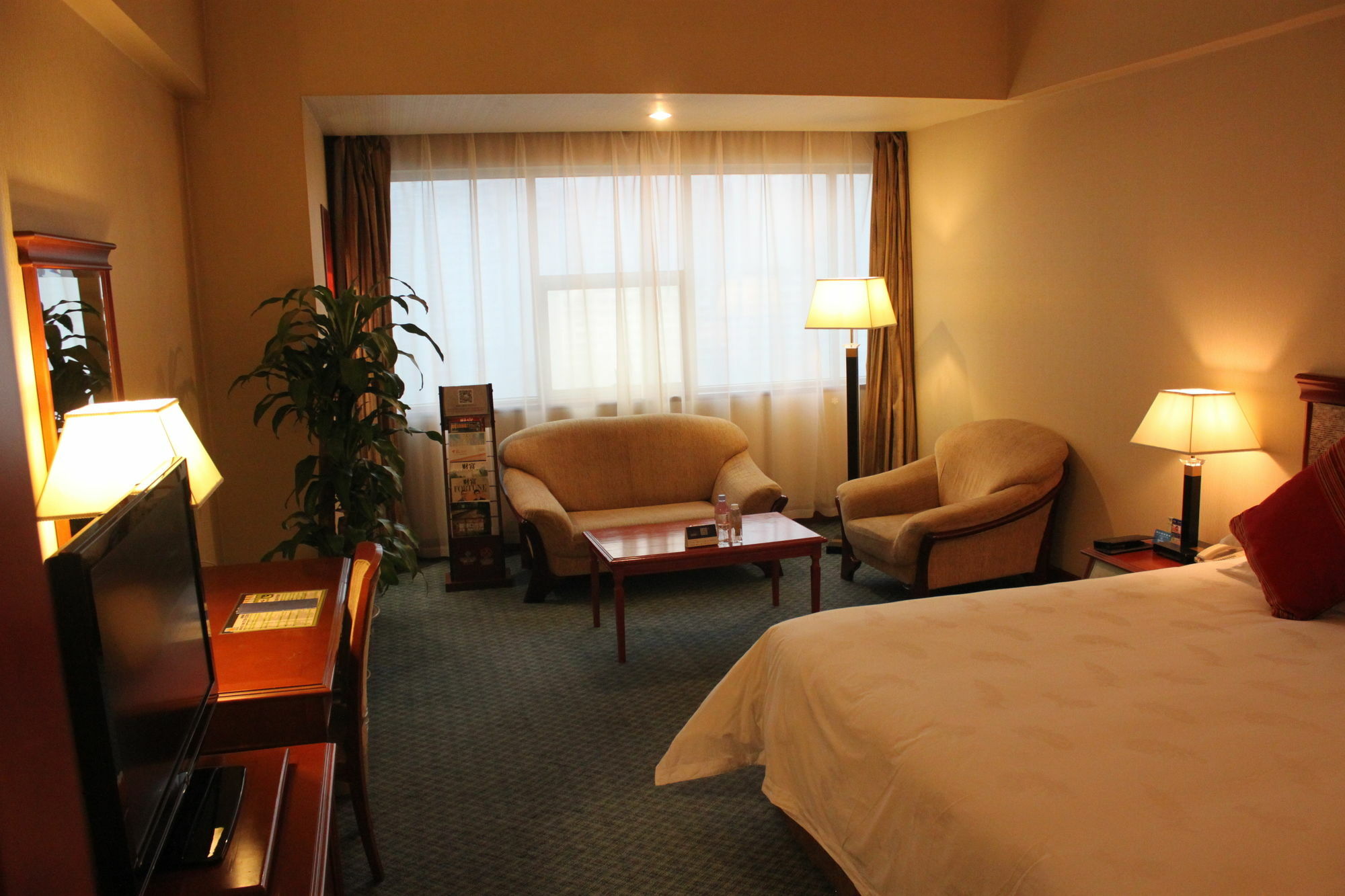Chongqing Liyuan Hotel Экстерьер фото