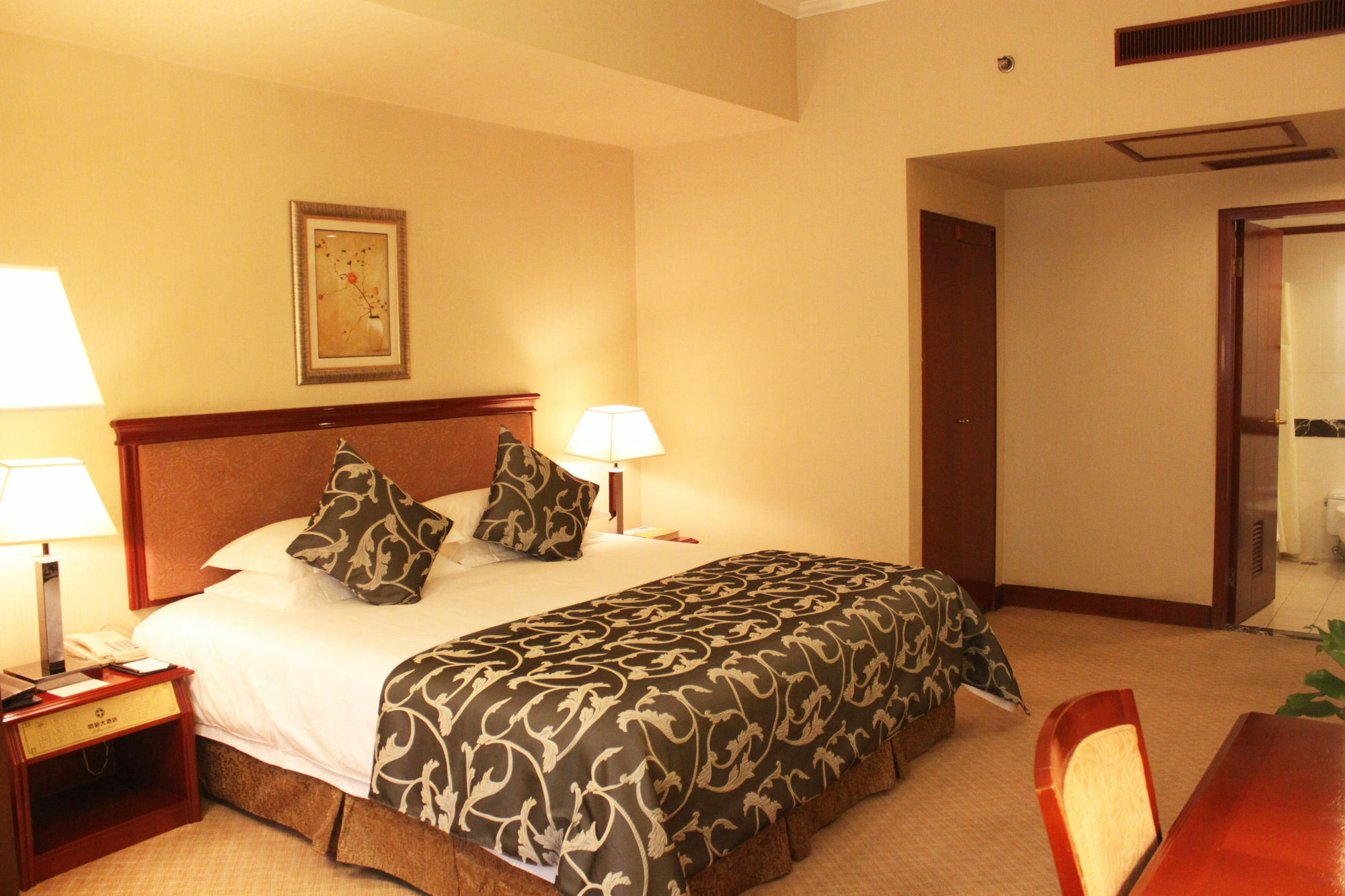 Chongqing Liyuan Hotel Экстерьер фото